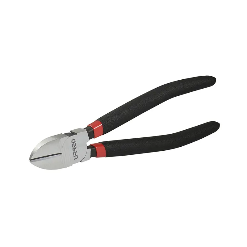 Pinza de Corte Diagonal Alta Palanca Urrea 207GI 7-3/4 PulgLa Pinza de Corte Diagonal Alta Palanca Urrea 207GI es una herramienta especializada para electricistas que buscan precisión y durabilidad en sus trabajos. Esta pinza cuenta con un diseño ergonómico que facilita su uso en cortes de alambre y cable en instalaciones eléctricas. Su construcción robusta asegura un corte limpio y eficiente, reduciendo el esfuerzo gracias a su mecanismo de alta palanca. Además, la calidad de los materiales garantiza una larga vida útil de la herramienta, convirtiéndola en una inversión inteligente para profesionales.
